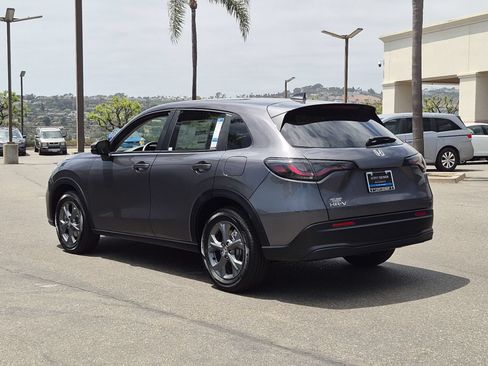 New 2027 Honda HR-V LX image 9
