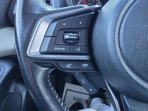 Used 2021 Subaru Ascent Premium w/ Convenience Package image 18