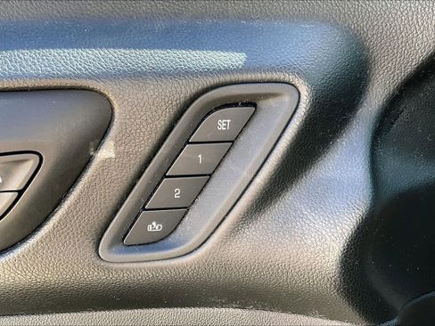 Used 2017 GMC Acadia Denali image 33