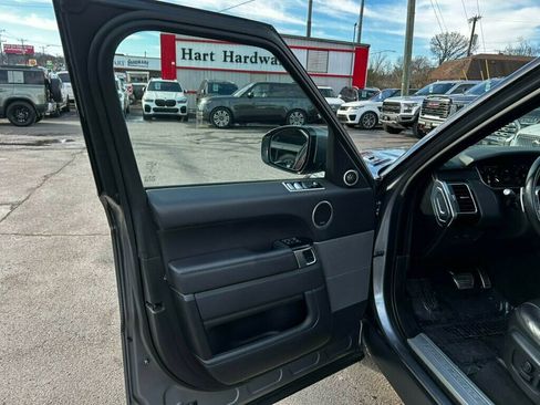 Used 2022 Land Rover Range Rover Sport HSE Silver Edition image 9