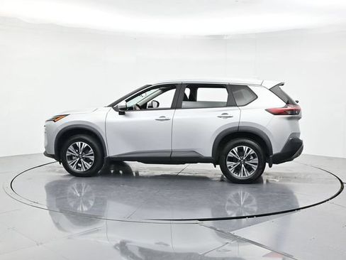 Used 2023 Nissan Rogue SV FWD image 8