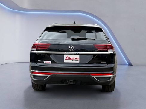 Used 2021 Volkswagen Atlas Cross Sport SEL Premium w/ Cross Sport MDO Package AWD/4WD image 4