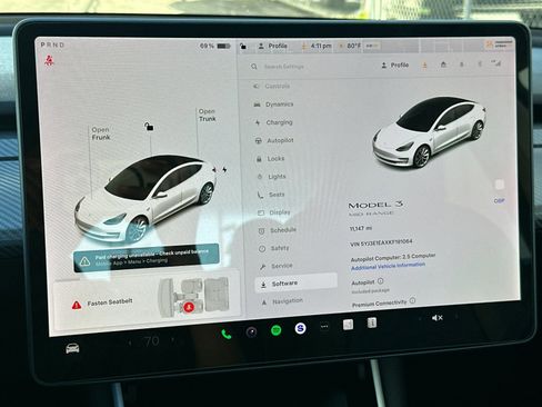 Used 2019 Tesla Model 3 Mid Range RWD image 30