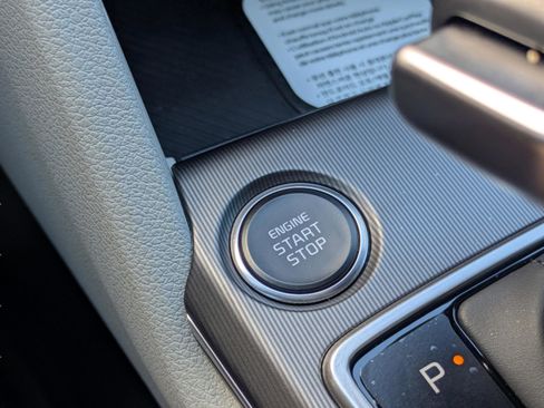 New 2026 Kia Sportage EX FWD image 10