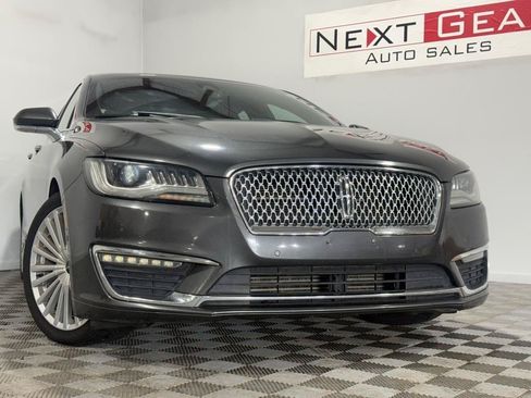 Used 2017 Lincoln MKZ Reserve w/ Technology Package FWD image 4