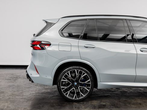 Used 2025 BMW X5 M Competition w/ Executive Package AWD/4WD image 25