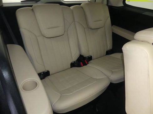 Used 2019 Mercedes-Benz GLS 450 4MATIC image 24