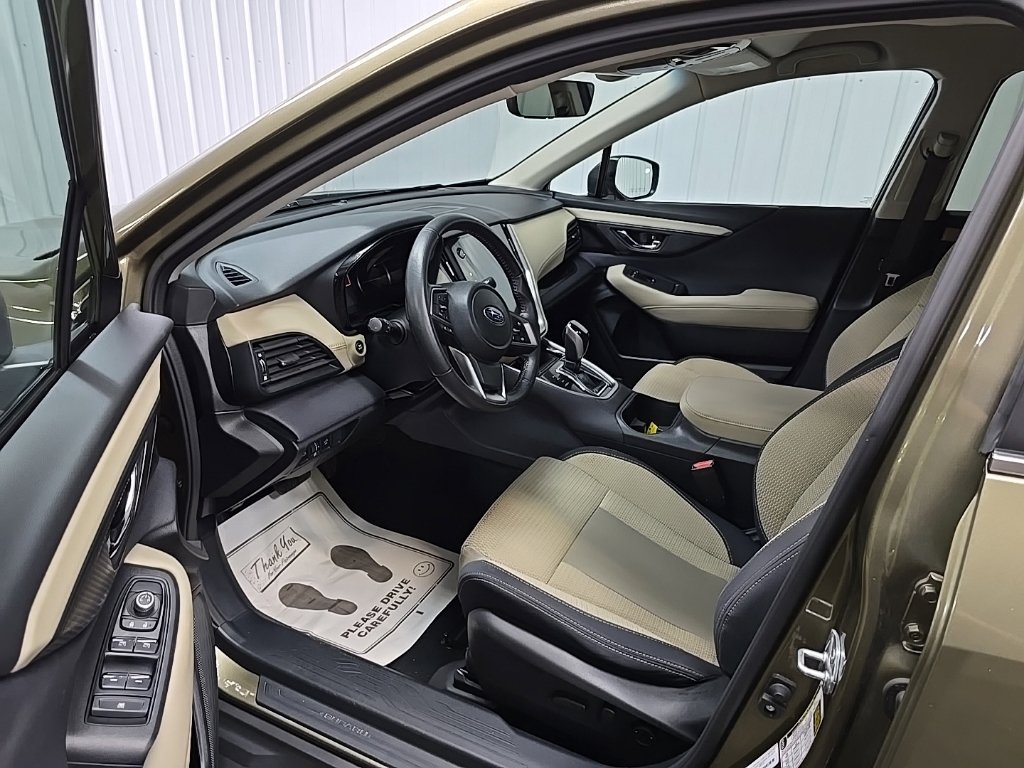Used 2022 Subaru Outback Premium AWD/4WD image 28