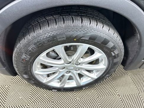 Used 2022 Cadillac XT4 Luxury image 10