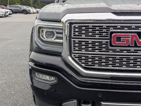 Used 2018 GMC Sierra 1500 Denali w/ Denali Ultimate Package image 9