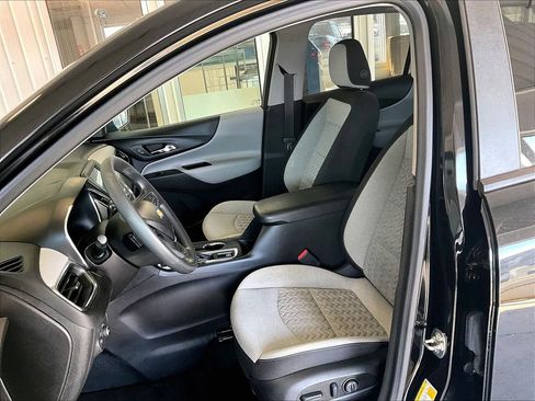 Used 2024 Chevrolet Equinox LS image 10