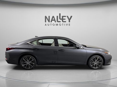 New 2025 Lexus ES 350 w/ Premium Package image 6