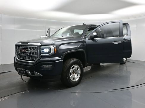 Used 2018 GMC Sierra 1500 Denali image 30