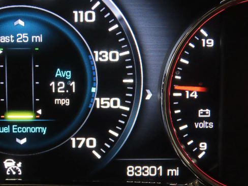 Used 2018 GMC Acadia Denali w/ Technology Package FWD image 12