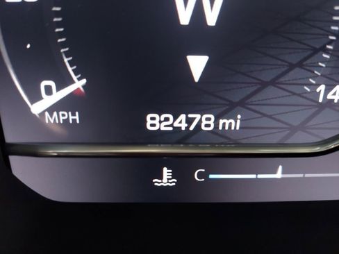 Used 2024 Chevrolet Silverado 2500 LT image 18