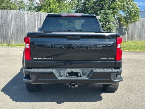 Used 2021 Chevrolet Silverado 1500 Custom AWD/4WD image 6