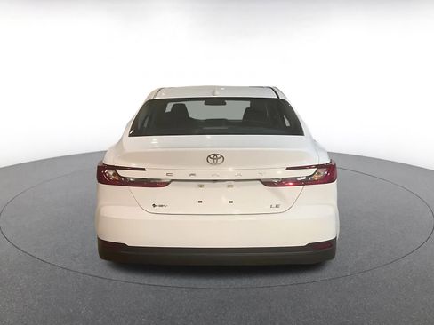 Used 2025 Toyota Camry LE image 12