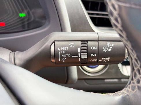 Used 2021 Lexus UX 250h w/ Premium Package AWD/4WD image 19