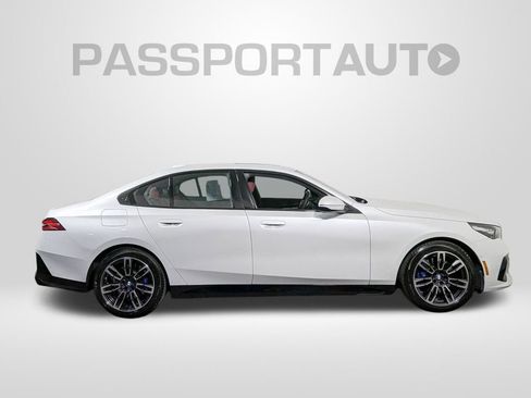 Used 2025 BMW 530i xDrive 530i xDrive w/ M Sport Package image 7