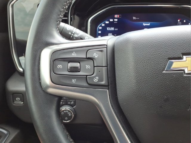 Used 2024 Chevrolet Silverado 1500 LT AWD/4WD image 23