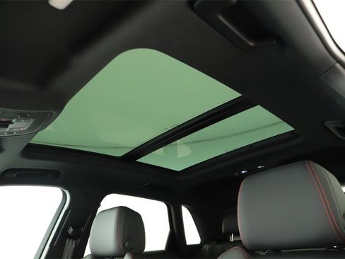 Certified 2025 Audi Q3 2.0T Premium Plus w/ Premium Plus Package image 26