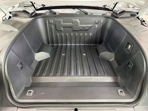 Used 2024 GMC Hummer EV 3X AWD/4WD image 32