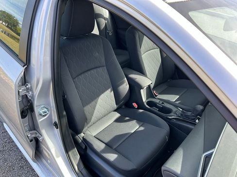 Certified 2025 Toyota Corolla LE image 15