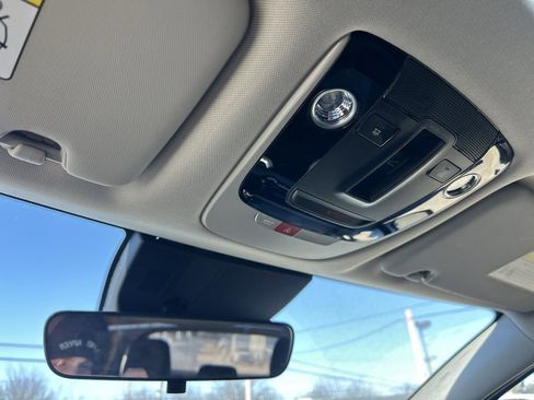 Used 2024 Kia Sportage SX image 21