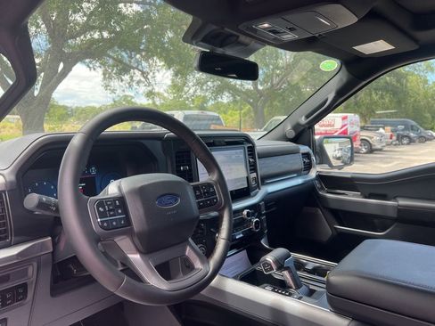 Used 2025 Ford F150 Lariat w/ Equipment Group 502A High AWD/4WD image 9