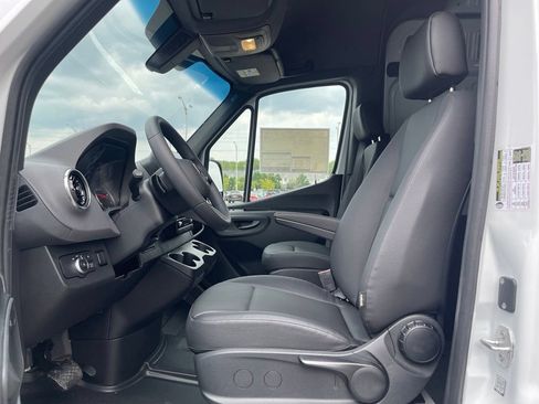 New 2026 Mercedes-Benz Sprinter 2500 image 6