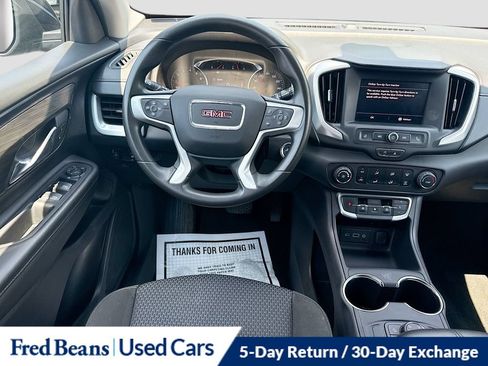 Used 2024 GMC Terrain SLE AWD/4WD image 28