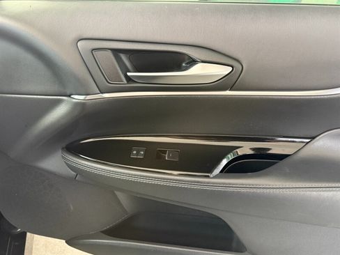 Used 2022 Toyota Mirai w/ Advanced Technology Package RWD image 27