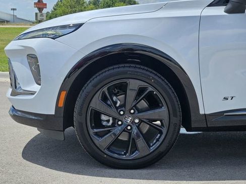 New 2025 Buick Envision Sport Touring image 6