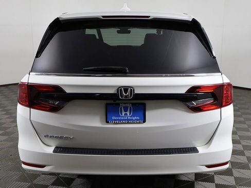 Used 2024 Honda Odyssey Sport image 13