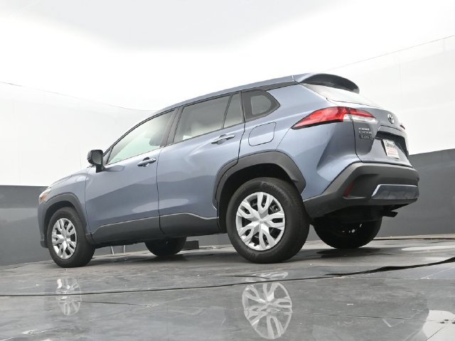 Used 2025 Toyota Corolla Cross L FWD image 10