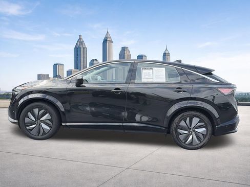 Certified 2024 Nissan Ariya FWD image 2