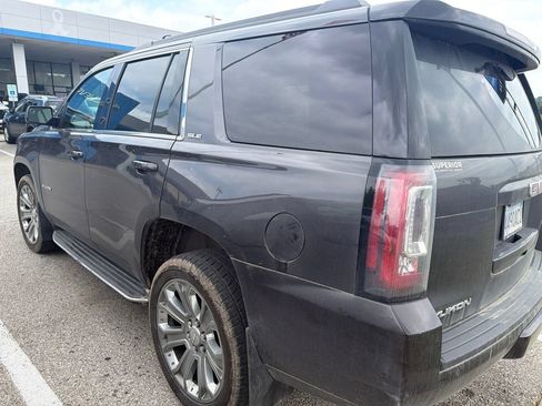 Used 2017 GMC Yukon SLE w/ Convenience Package AWD/4WD image 4
