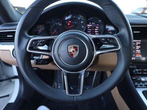 Used 2017 Porsche 911 Carrera image 28