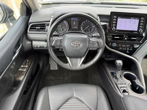 Used 2024 Toyota Camry SE FWD image 26