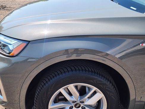 Used 2023 Audi Q5 2.0T Premium w/ Convenience Package image 6