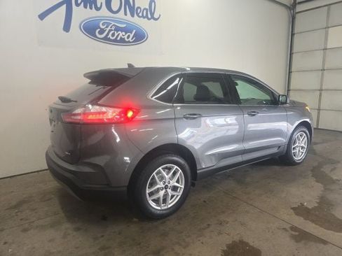 Used 2024 Ford Edge SEL w/ Convenience Package AWD/4WD image 10