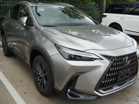 Certified 2024 Lexus NX 350 AWD image 3