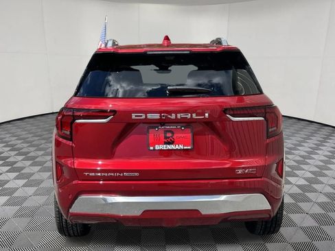 New 2027 GMC Terrain Denali w/ LPO, Floor Liner Package AWD/4WD image 4