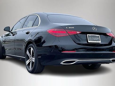 Used 2024 Mercedes-Benz C 300 Sedan image 4