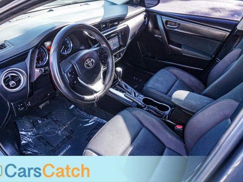 Used 2018 Toyota Corolla LE image 17