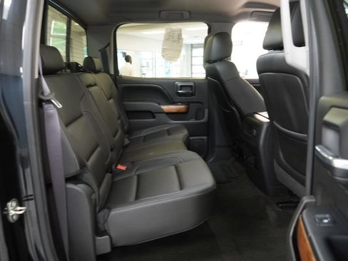 Used 2015 Chevrolet Silverado 1500 LTZ AWD/4WD image 29
