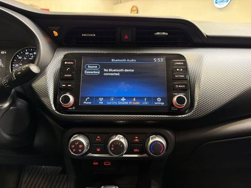 Used 2023 Nissan Kicks SV FWD image 17