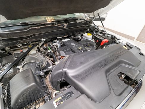 Used 2023 RAM 2500 Laramie image 33