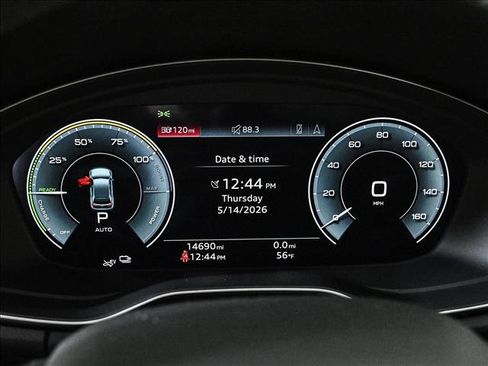 Certified 2025 Audi Q5 e Premium Plus w/ Premium Plus Package AWD/4WD image 11