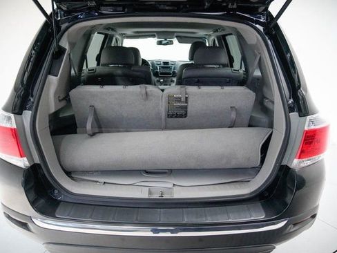 Used 2013 Toyota Highlander SE image 13
